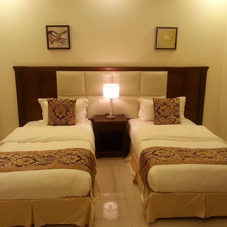 Lara Al Jawf Hotel Apartments Arar Bagian luar foto