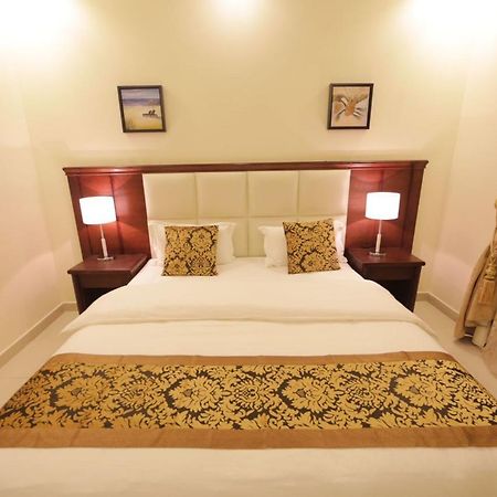 Lara Al Jawf Hotel Apartments Arar Bagian luar foto