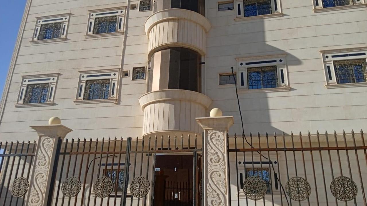 Lara Al Jawf Hotel Apartments Arar Bagian luar foto
