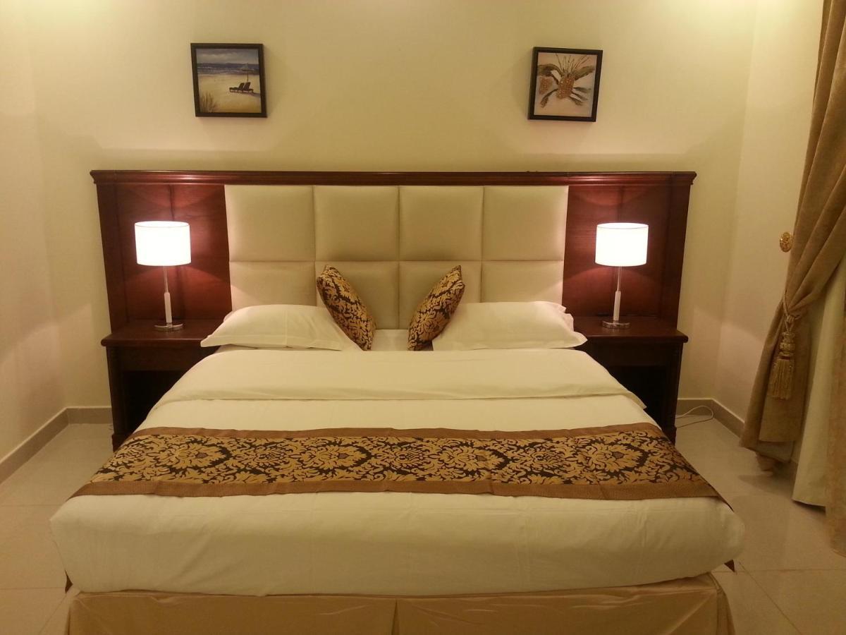 Lara Al Jawf Hotel Apartments Arar Bagian luar foto